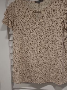 Adrienne Vittadini Beige Top with Black Micro Dot Print and Flutter Sleeves